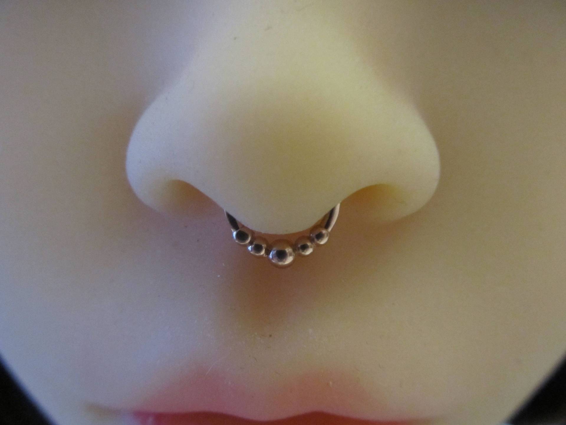 14Kt Massiver Roségold Septum Piercing Ring Clicker 16G.. 8mm Oder 10mm Innendurchmesser von XSBodyJewelry