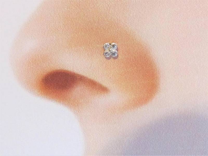 14Kt Solide Weißgold Lünette 4 Cz Nasenring Bolzen ..20G von XSBodyJewelry