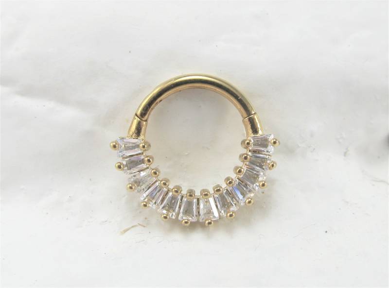 Gold Daith, Septum Clicker..baguette Cz Chirurgenstahl 16G..8 Mm | C04G von XSBodyJewelry