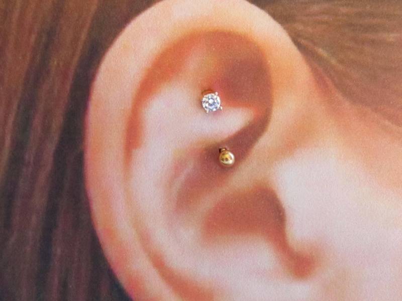 Goldener Saatkrähe Piercing Chirurgenstahl Gebogen Barbel Cz..16G..8mm(E08G von XSBodyJewelry