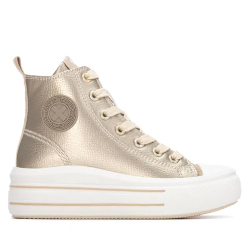 XTI - Slipper Mädchen Gold - Bequeme und vielseitige Schuhe - Casual Mode - Modell 15129706 (Größe 34) von XTI