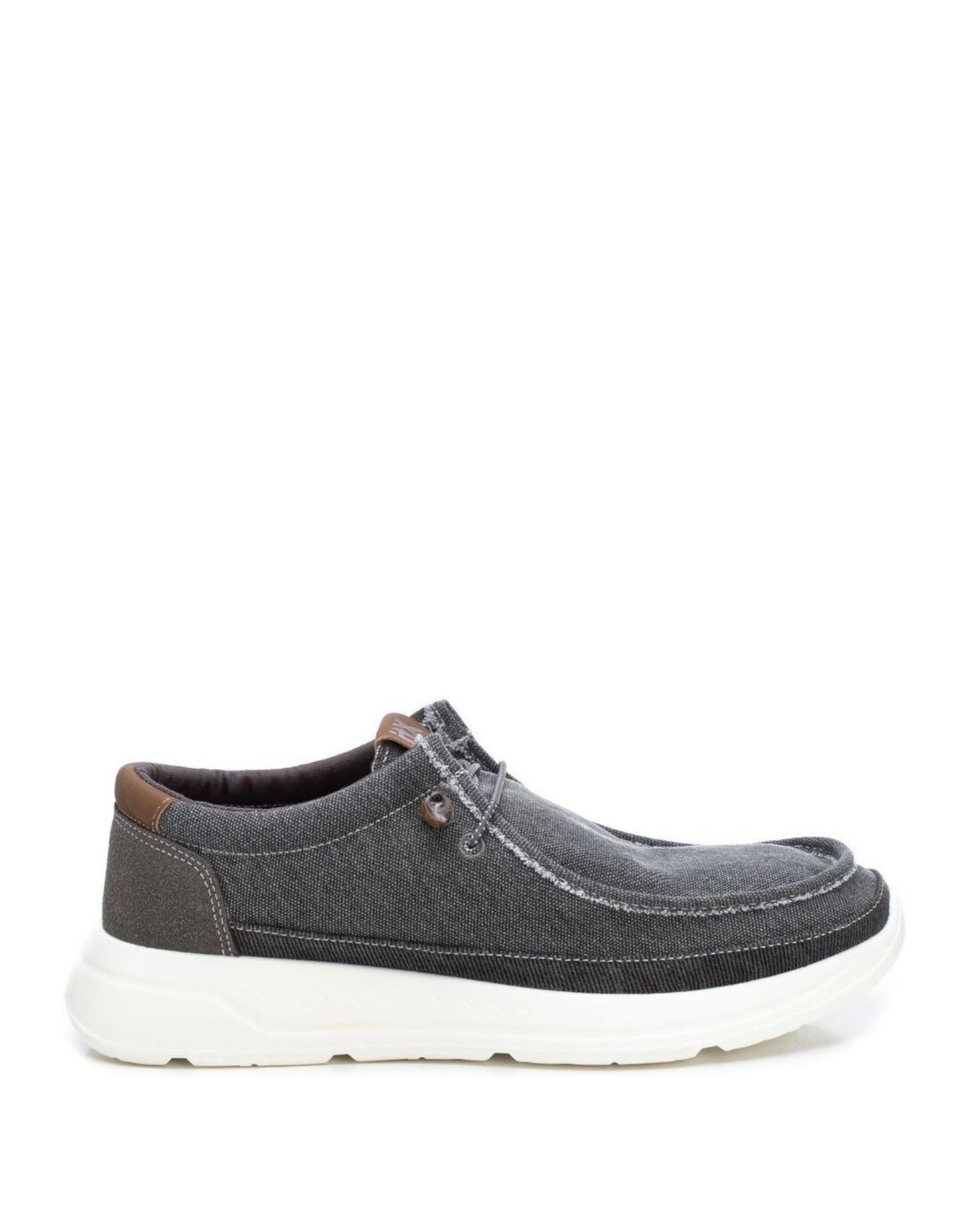 XTI Sneakers Herren Grau von XTI