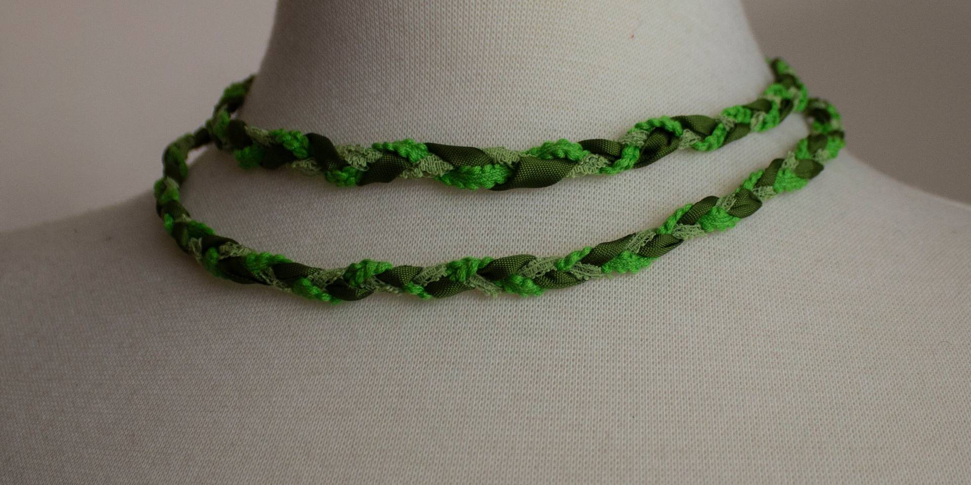 Grün Geflochtenes Halsband Grün Geflochtenes Halsband von XXXavia