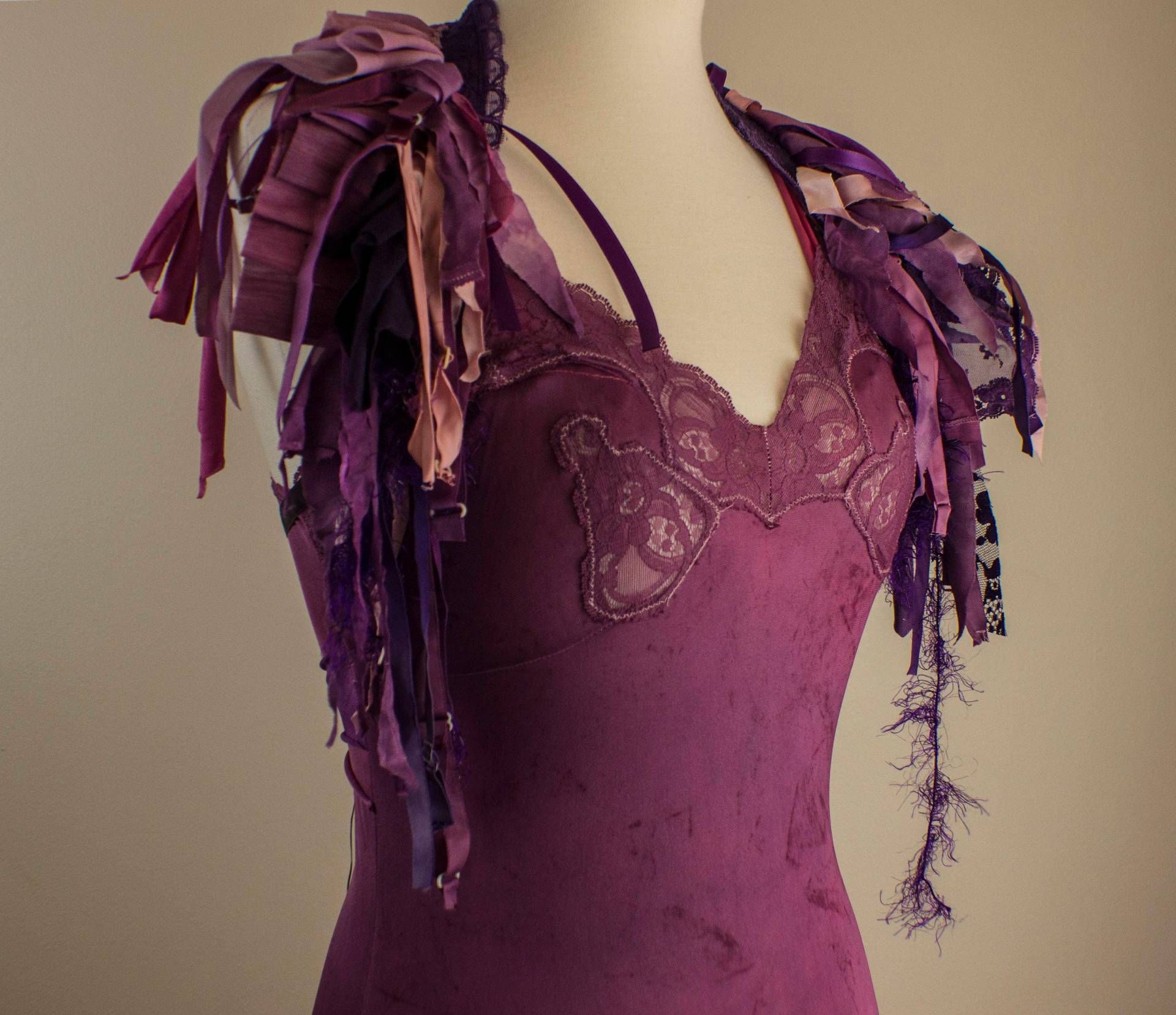 Lila Zirkus Wrap Lila Zirkus Wrap von XXXavia