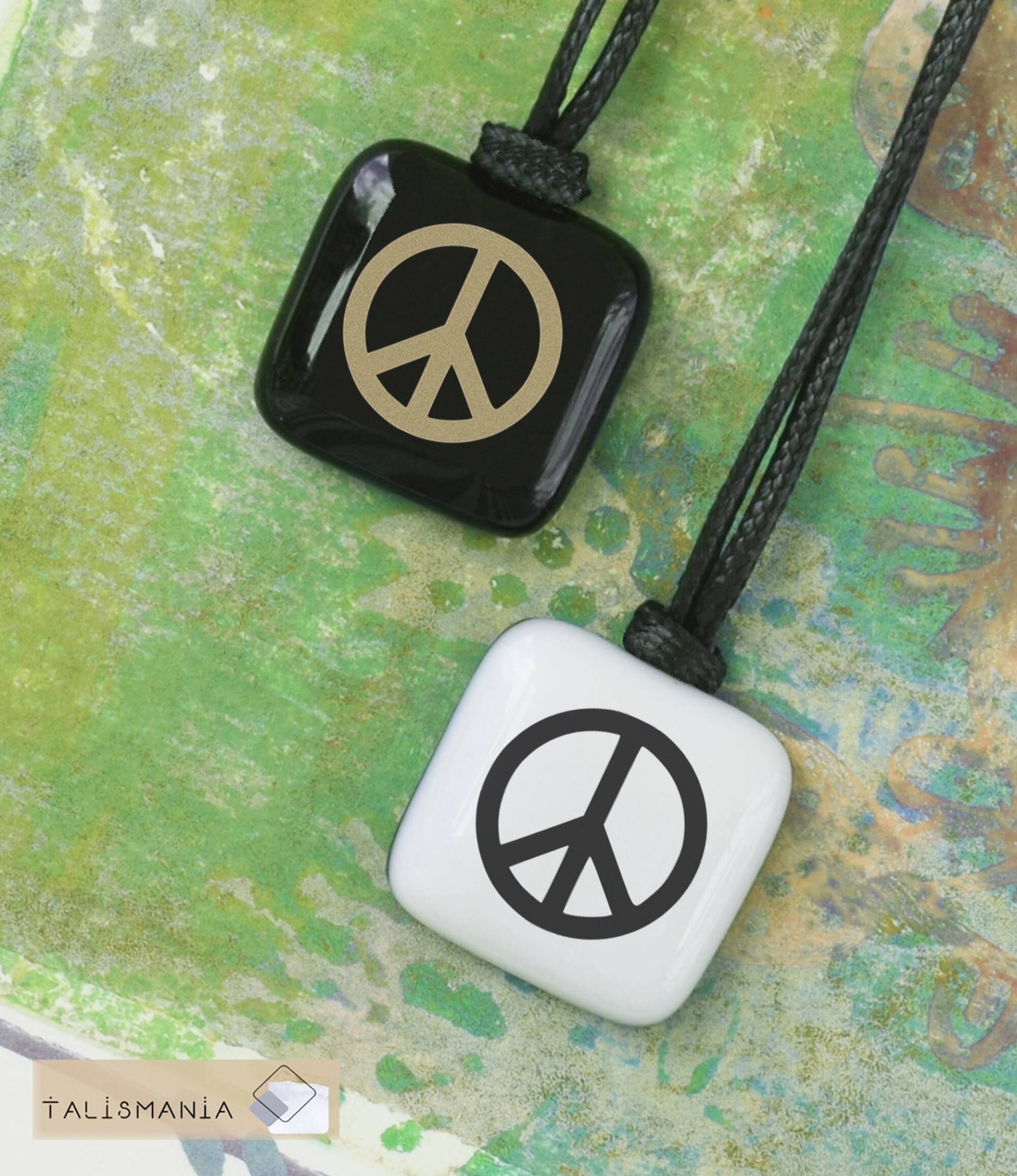 Friedenssymbol. Anhänger Mit Friedens-Halskette. Friedenszeichen. Frieden Und Liebe. Hippie. Hippie-Schmuck. Friedensschmuck Friedenssymbol. Anhänger Mit Friedens-Halskette. Friedenszeichen. Frieden Und Liebe. Hippie. Hippie-Schmuck. Friedensschmuck von XanaLu