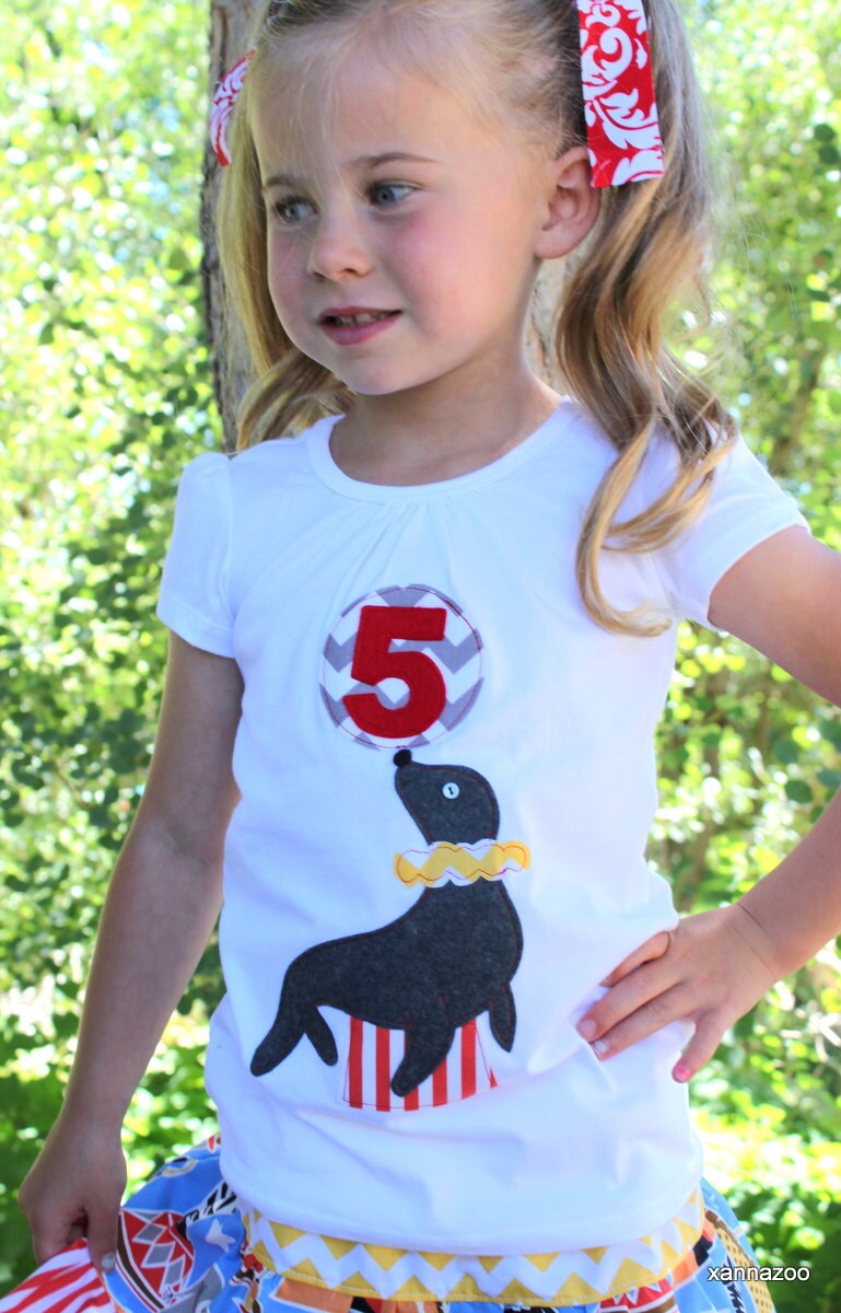 Mädchen Oder Junge Sea Lion Zirkus Shirt von Xannazoo