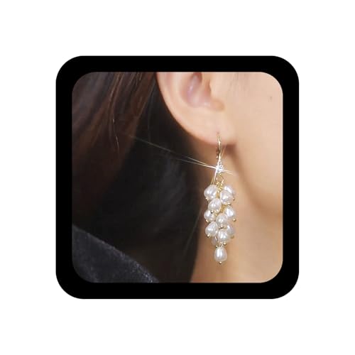 Xduargs Boho Perle Quaste Tropfen Ohrstecker Lange Weiße Perle Kronleuchter Ohrringe Cluster Perle Baumeln Ohrringe Weiß Hochzeit Braut Ohrstecker Schmuck Für Frauen Xduargs Boho Perle Quaste Tropfen Ohrstecker Lange Weiße Perle Kronleuchter Ohrringe Cluster Perle Baumeln Ohrringe Weiß Hochzeit Braut Ohrstecker Schmuck Für Frauen von Xduargs