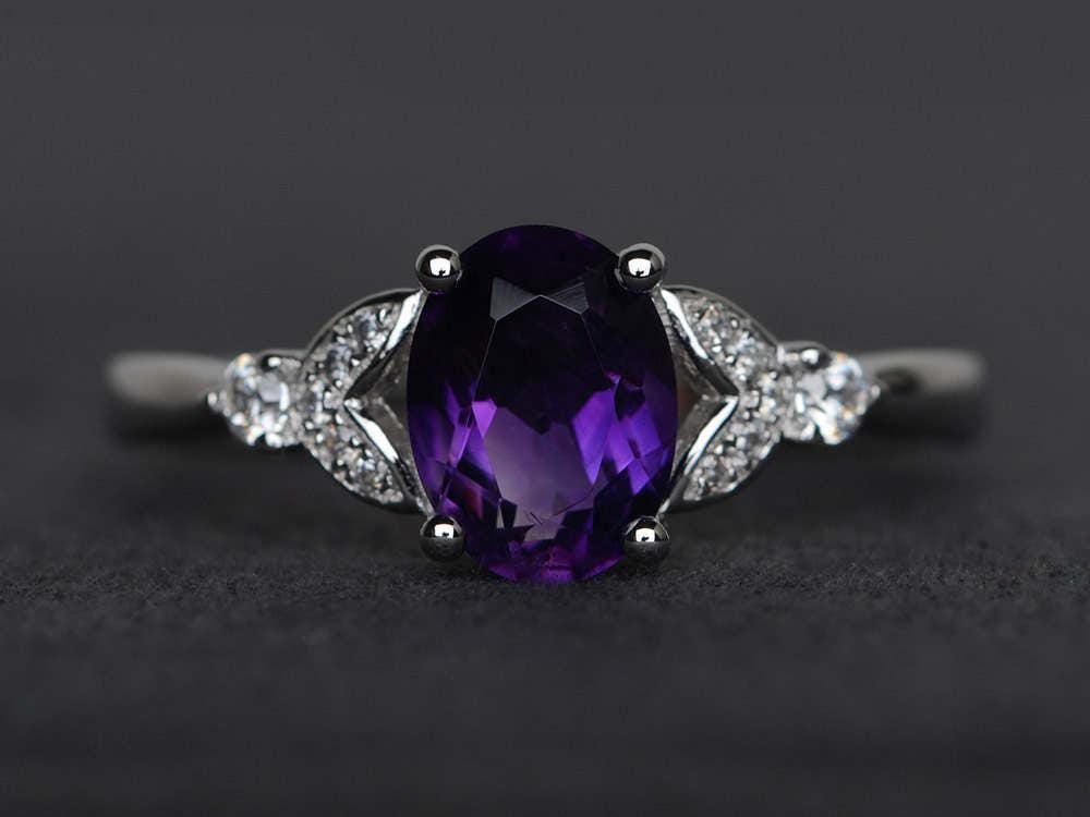 Amethyst Ring Lila Oval Verlobungsring Edelsteinring Sterling Silber Februar Geburtsstein Jubiläumsring von XiaoCuiJewelry