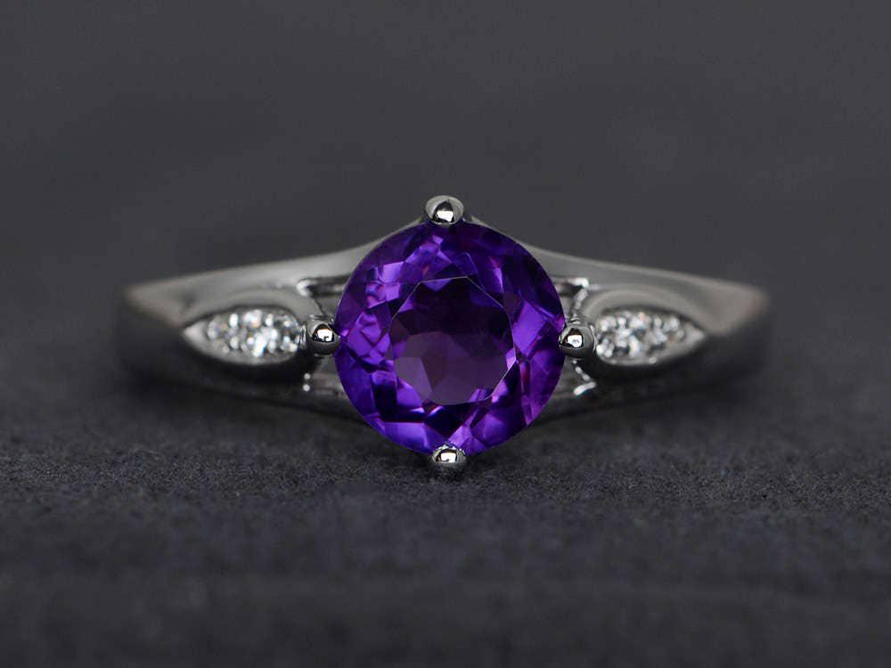Amethyst Ring Runder Geschnittener Purpur Edelstein Sterling Silber von XiaoCuiJewelry