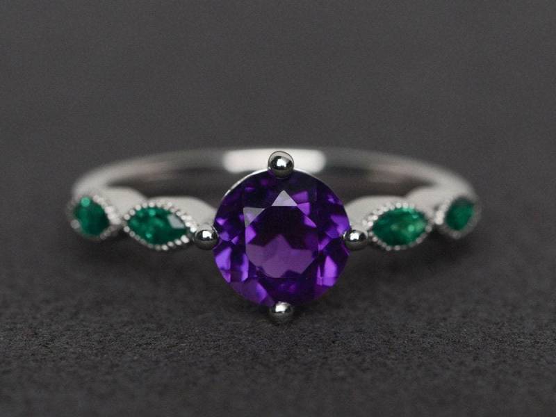 Amethyst Ring Rundschliff Verlobungsring Sterling Silber Lila Edelstein Februar Geburtsstein Amethyst Ring Rundschliff Verlobungsring Sterling Silber Lila Edelstein Februar Geburtsstein von XiaoCuiJewelry