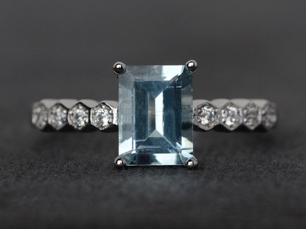 Aquamarin Ring Natürliche Blaue Ehering Smaragd Geschnittene Edelstein Silber März Geburtsstein von XiaoCuiJewelry