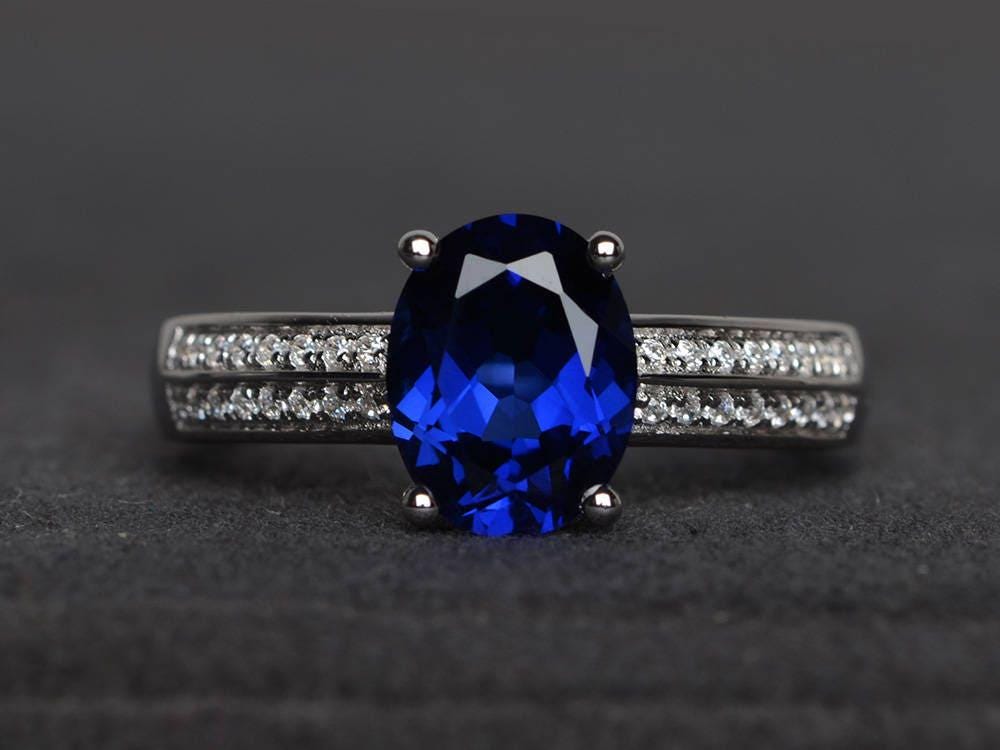 Blau Saphir Ring Verlobungsring Ovale Geschliffen Edelstein September Geburtsstein Sterling Silber von XiaoCuiJewelry