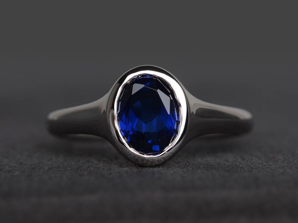 Blauer Saphirring Verlobungsring Silber Geburtsstein Ring 925 Sterling von XiaoCuiJewelry