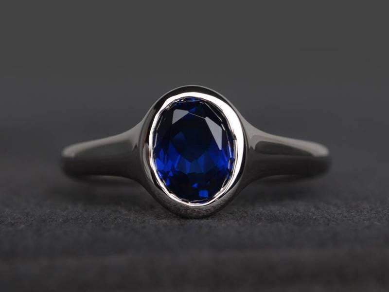 Blauer Saphirring Verlobungsring Silber Geburtsstein Ring 925 Sterling von XiaoCuiJewelry