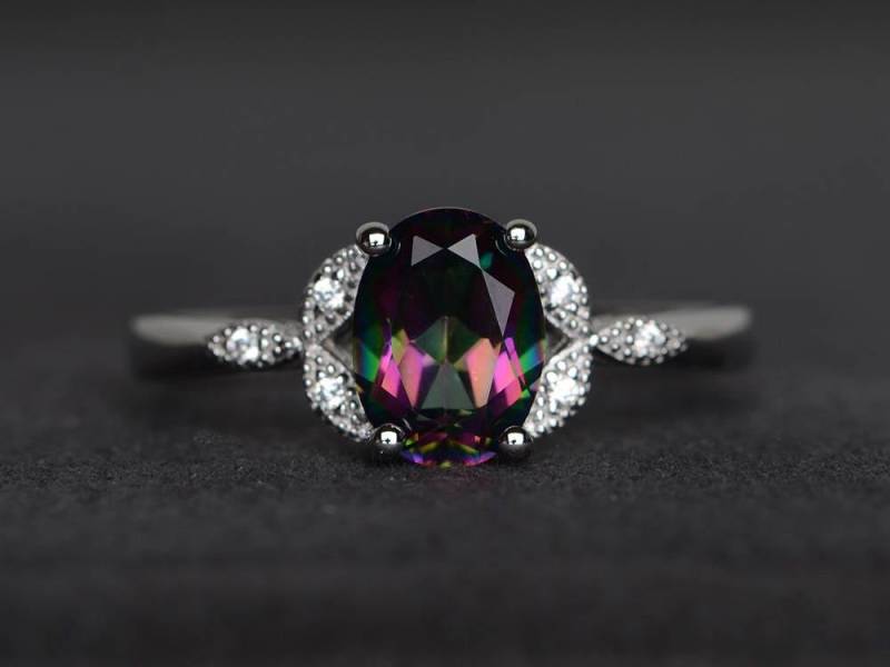 Cocktailparty-Ring Mystic Topas Ring Regenbogentopas Ovale Edelsteine 925Er Silber Regenbogen Edelstein von XiaoCuiJewelry