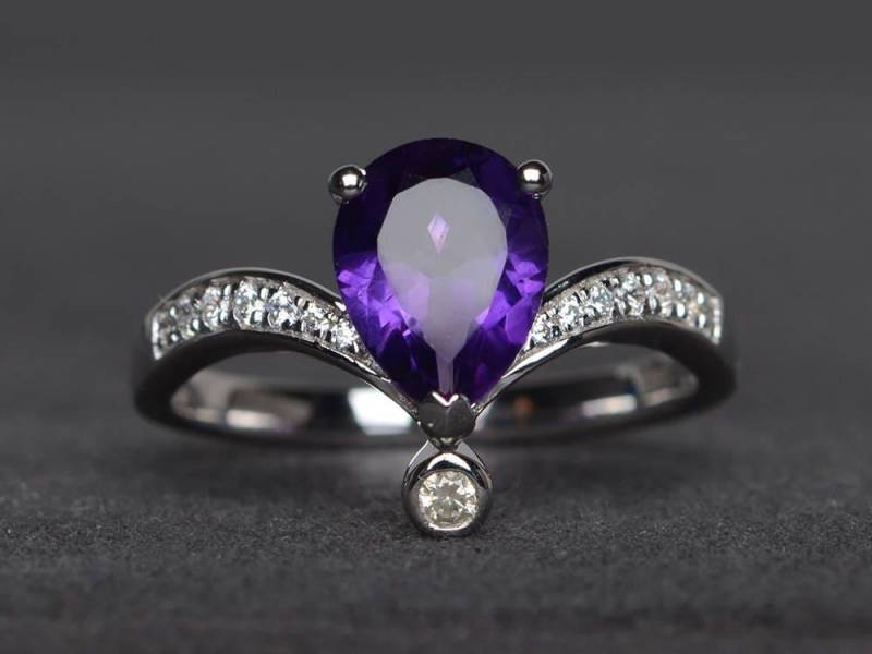 Ehering Natürliche Amethyst Ring Birnenschliff Lila Edelstein Sterling Silber Februar Geburtsstein von XiaoCuiJewelry
