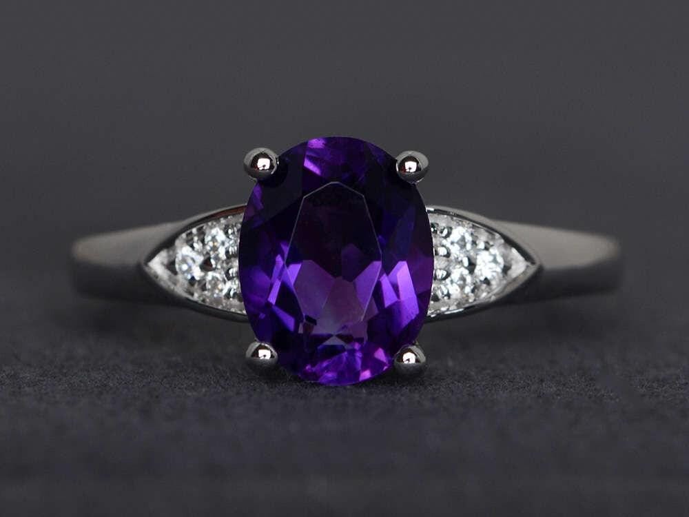 Lila Amethyst Ring Edelstein Oval Geschnitten Verlobungsring Sterling Silber Februar Geburtsstein von XiaoCuiJewelry
