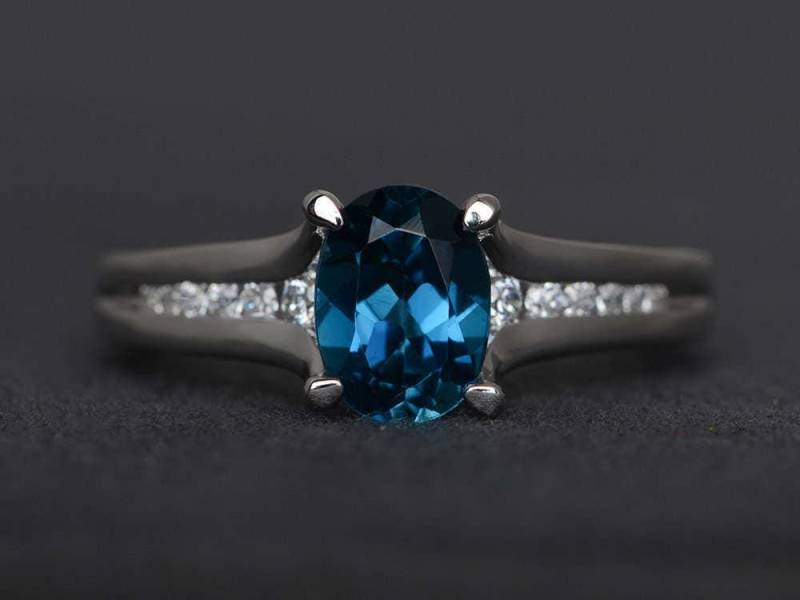 London Blautopas Ring Ovalschliff Verlobungsring Blauer Edelstein Sterling Silber Versprechen von XiaoCuiJewelry