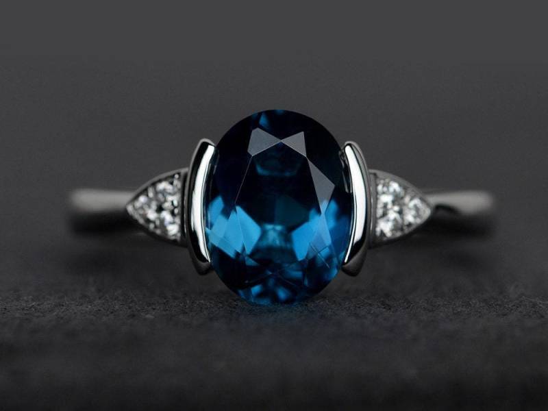 London Blautopas Ring Verlobungsring Blaue Edelstein Ringe Oval Silber von XiaoCuiJewelry