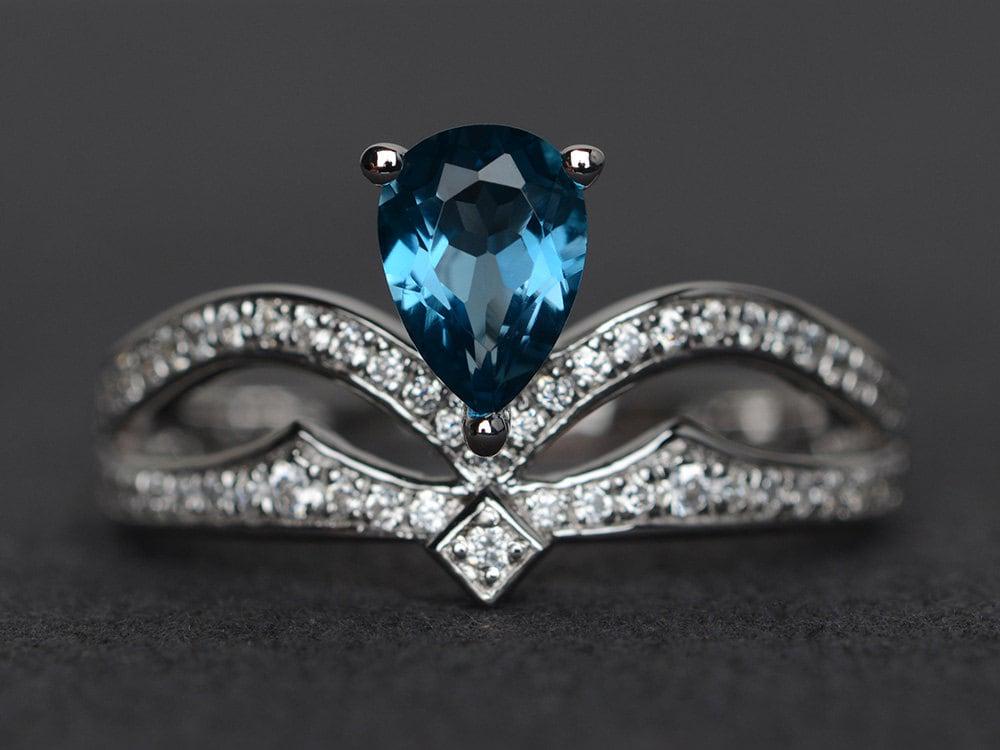 London Blautopas Ring Verlobungsring Kronenring Birnchenschliff Edelsteinring Silber Prinzessinenring von XiaoCuiJewelry
