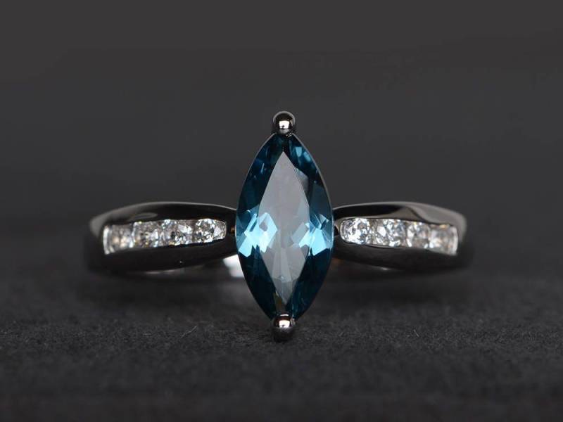 London Blautopas Ring Versprechen Marquise Schnitt Blaue Edelstein Sterling Silber Geschenke von XiaoCuiJewelry