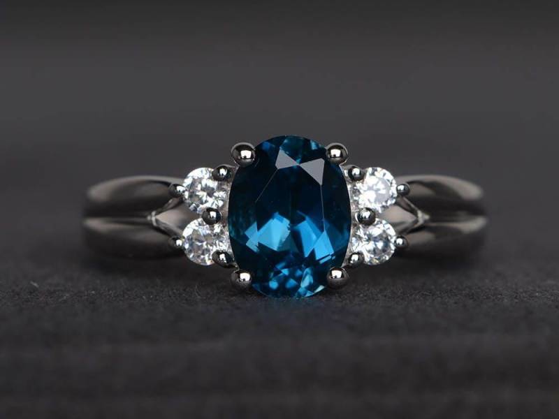 London Blautopas Ring Versprechen Oval Geschnitten Blaue Edelstein Sterling Silber von XiaoCuiJewelry