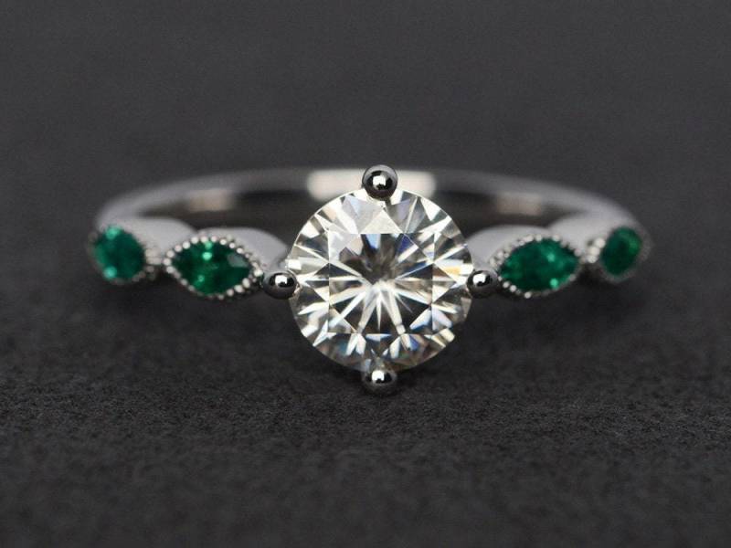 Moissanit Ring Silber Rundschliff Verlobungsring Ehering von XiaoCuiJewelry