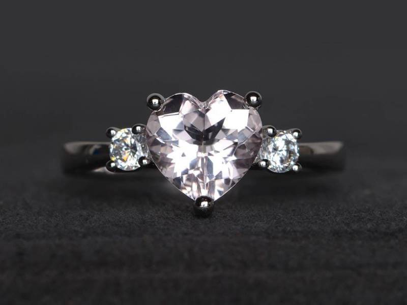 Morganit Verlobungsring Für Damen Sterling Silber Herzschliff von XiaoCuiJewelry