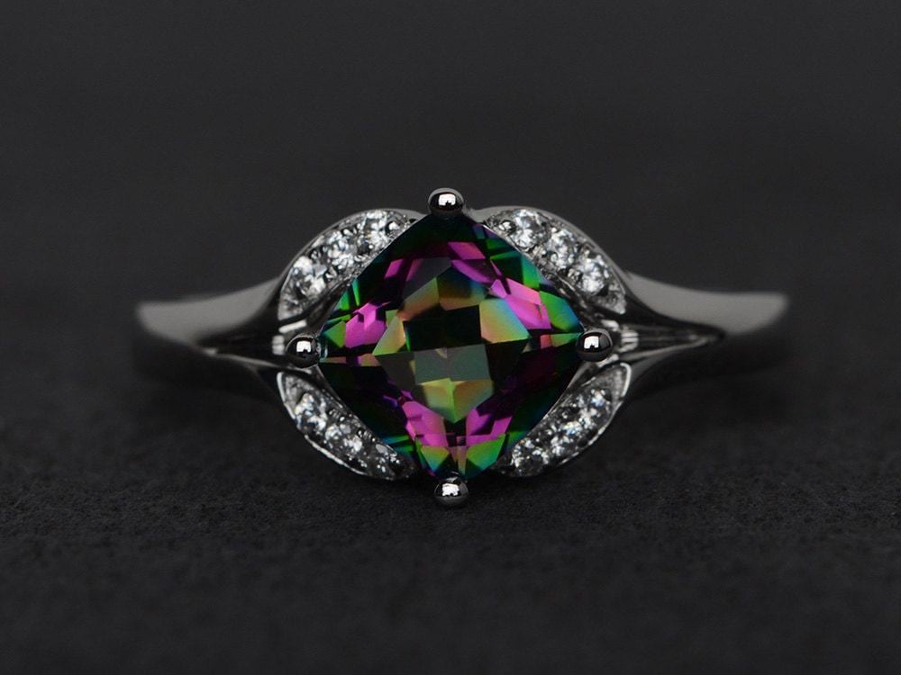 Mystik Topas Ring Farbe Regenbogen-Topas Verlobungsring Regenbogentopas von XiaoCuiJewelry