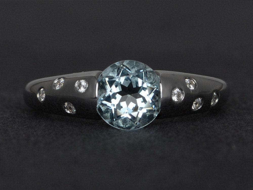 Natürliche Aquamarinring Silber Vorschlag Ring Runden Geschnittenen Aquamarin Lünette Verlobungsring von XiaoCuiJewelry