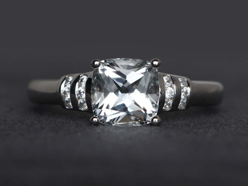 Natürliche Weiße Topas Ring Kissenschliff Verlobungsring Ehering Sterling Silberring Edelstein von XiaoCuiJewelry