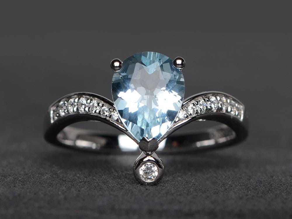 Natürlichen Aquamarin Ring Zusage März Geburtsstein Birnenschliff Blauen Edelstein Sterling Silber von XiaoCuiJewelry