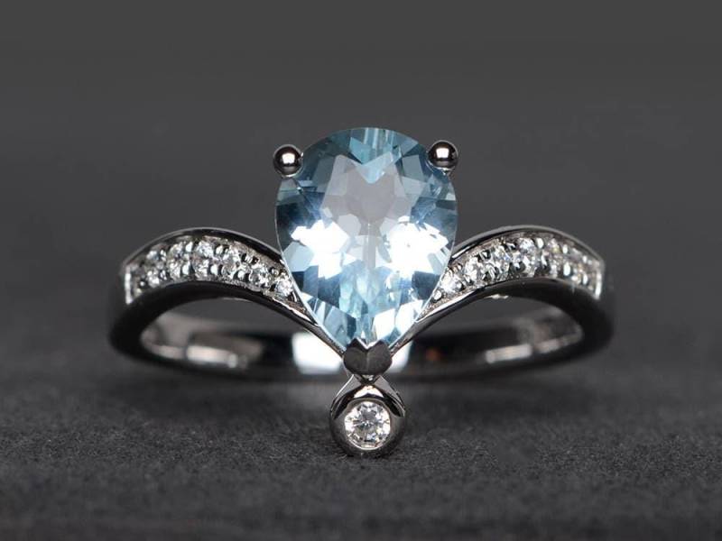 Natürlichen Aquamarin Ring Zusage März Geburtsstein Birnenschliff Blauen Edelstein Sterling Silber von XiaoCuiJewelry