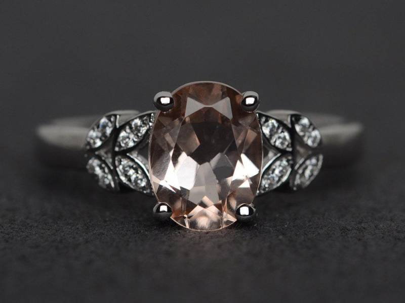 Natürlicher Morganit Ring Silber Rosa Edelstein Ovalschliff Verlobungsring Versprechensring von XiaoCuiJewelry
