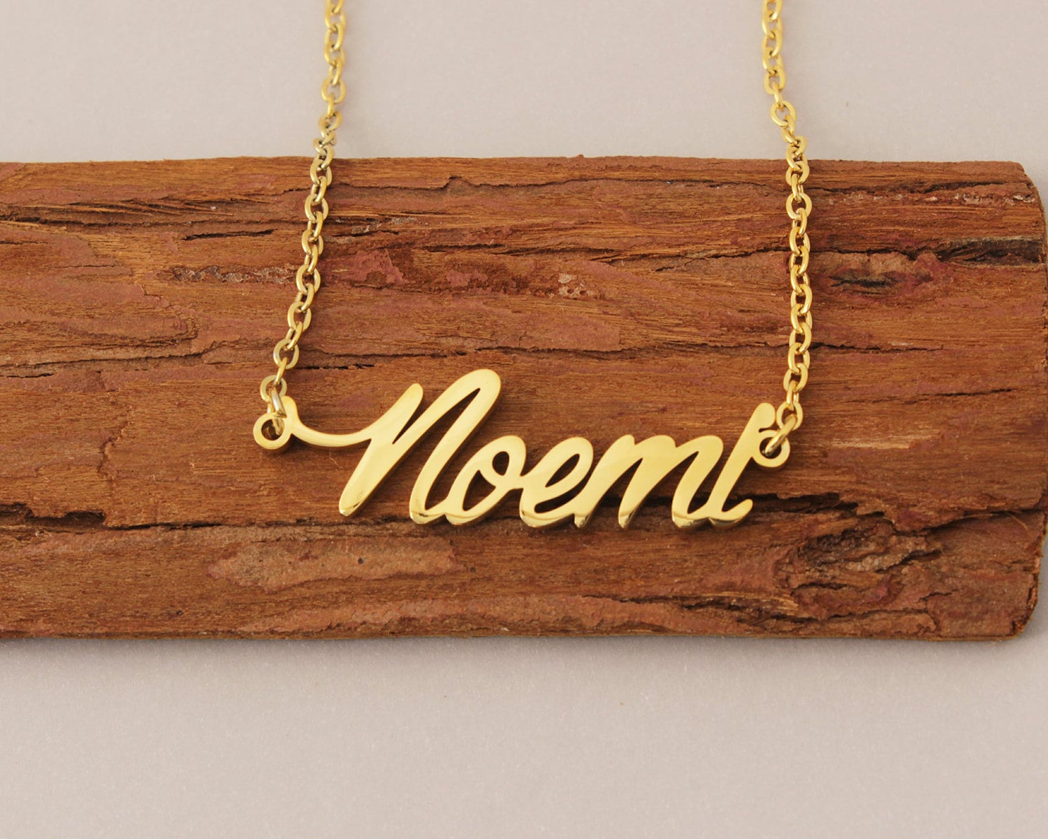 Name Halskette, Benutzerdefinierte Zierliche Personalisierte Mädchen Schmuck, Ideale Geburtstagsgeschenk Halskette Für Noemi Name Halskette, Benutzerdefinierte Zierliche Personalisierte Mädchen Schmuck, Ideale Geburtstagsgeschenk Halskette Für Noemi von Xiaohand