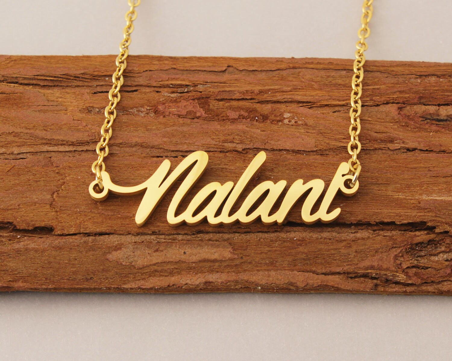 Name Halskette, Personalisierte Halskette Vergoldet, Benutzerdefinierte Halsketten Für Frauen, Beste Freundin Weihnachten Geburtstagsgeschenk Nalani von Xiaohand