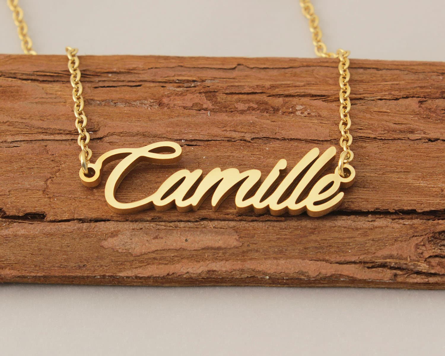 Namenskette, Namenskette Gold, Oma Halskette, Liebevolle Frauen Schmuck Weihnachten Geburtstag Geschenk Für Camille von Xiaohand