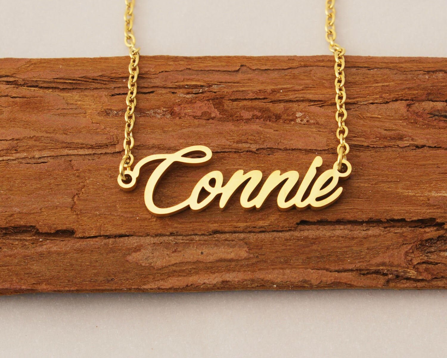 Namenskette, Zierliche Goldkette, Personalisierte Namenskette Für Frauen, Buchstaben Halskette, Mädchen Weihnachten Geschenk Halskette Connie von Xiaohand