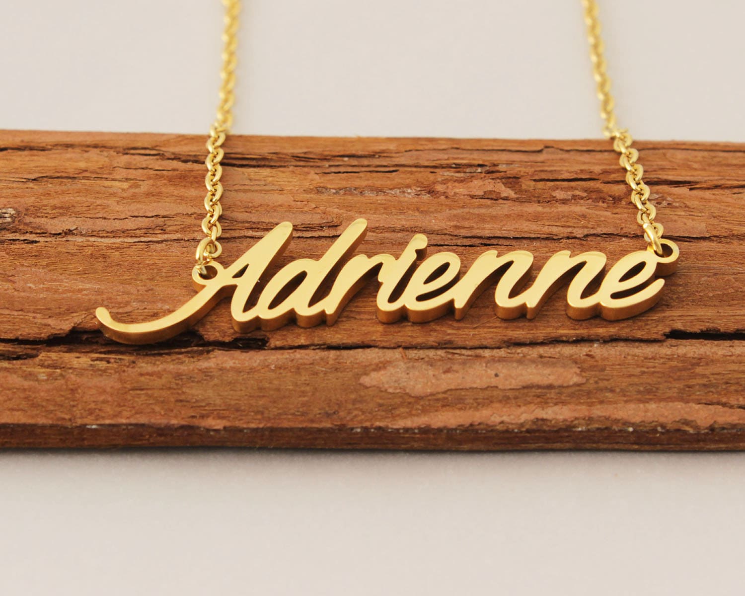 Personalisierte Namenskette, Adrienne Namensschild Halskette, Personalisierter Kinderschmuck Anhänger, Namenskette Aus Edelstahl von Xiaohand