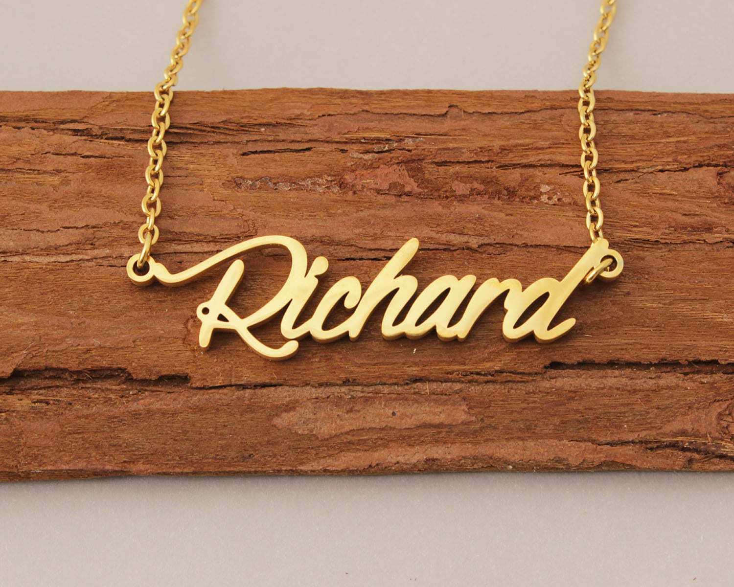 Richard Name Halskette Gold, Initiale Halskette, Personalisierter Anhänger Für Kinder Abschluss Geschenk von Xiaohand