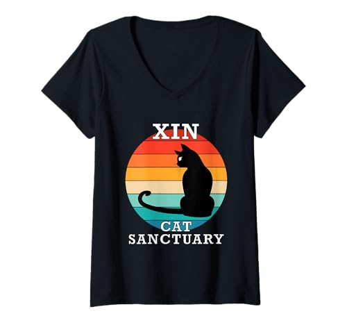 Damen Xin Cat Sanctuary Group Familientreffen Name T-Shirt mit V-Ausschnitt Damen Xin Cat Sanctuary Group Familientreffen Name T-Shirt mit V-Ausschnitt von Xin Matching Family Reunion T Shirt