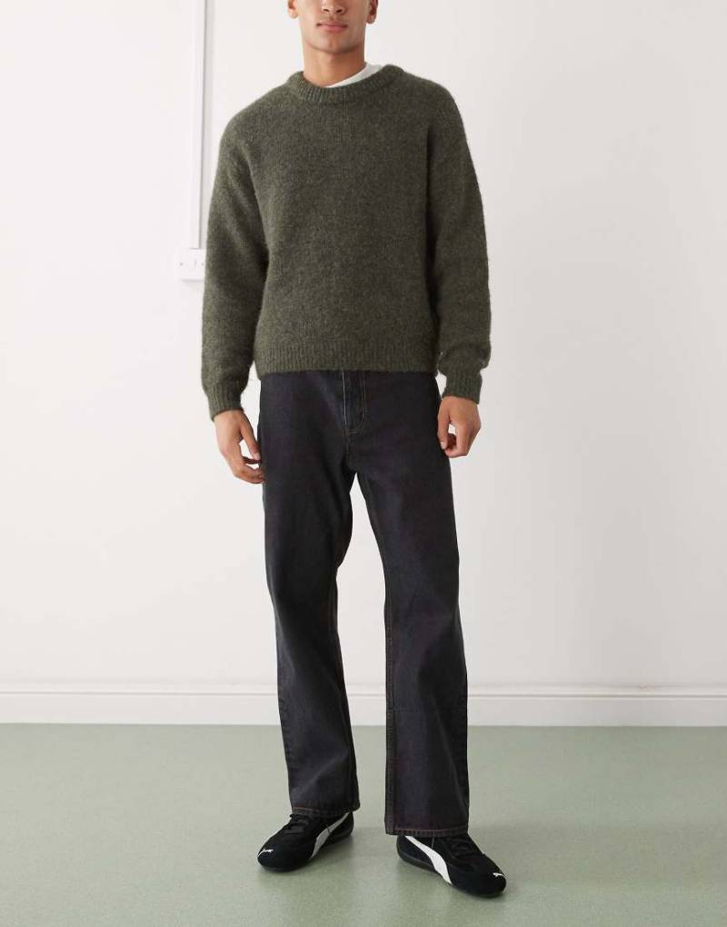 XLarge - Jeans in Schwarz mit gemustertem Detail von Xlarge