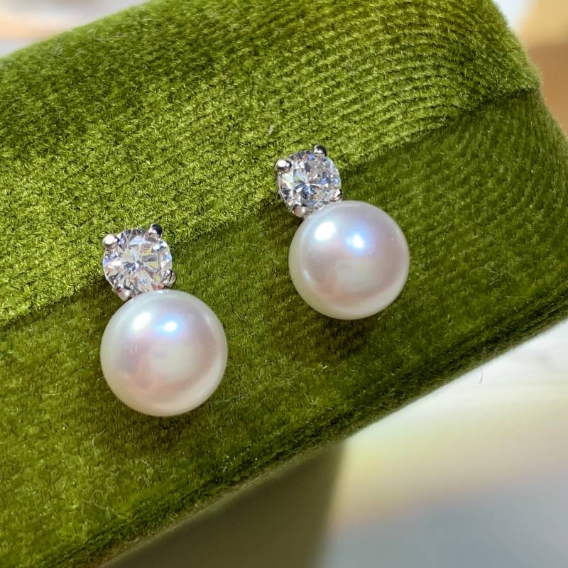 Cz Und Perle Ohrstecker, Diamant Ohrstecker Mit Echter Perle, Weiße Süßwasserperle Silber von XpearlJAL