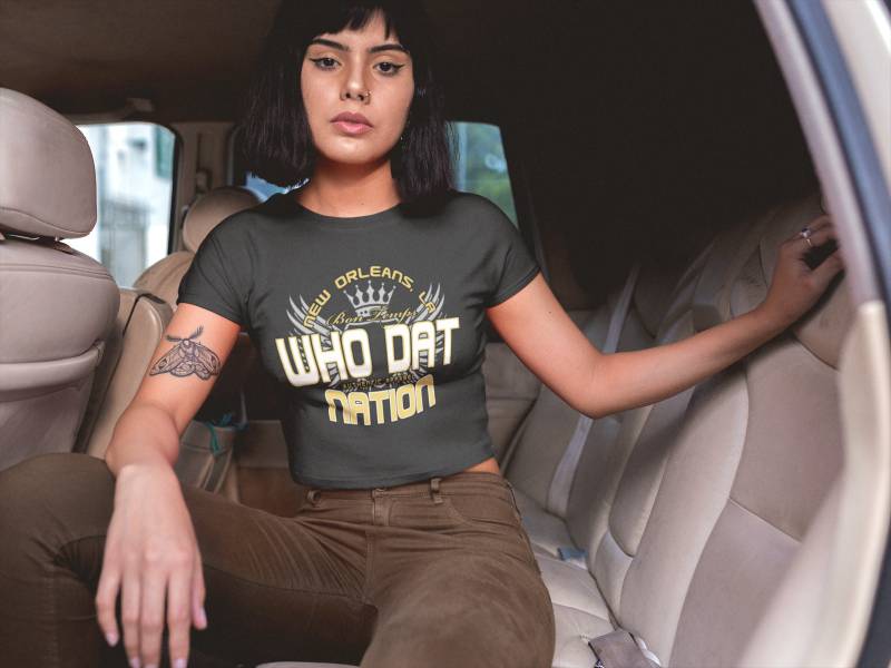 Who Dat Nation New Orleans | Farbe Cropped T-Shirt von XpressionTees