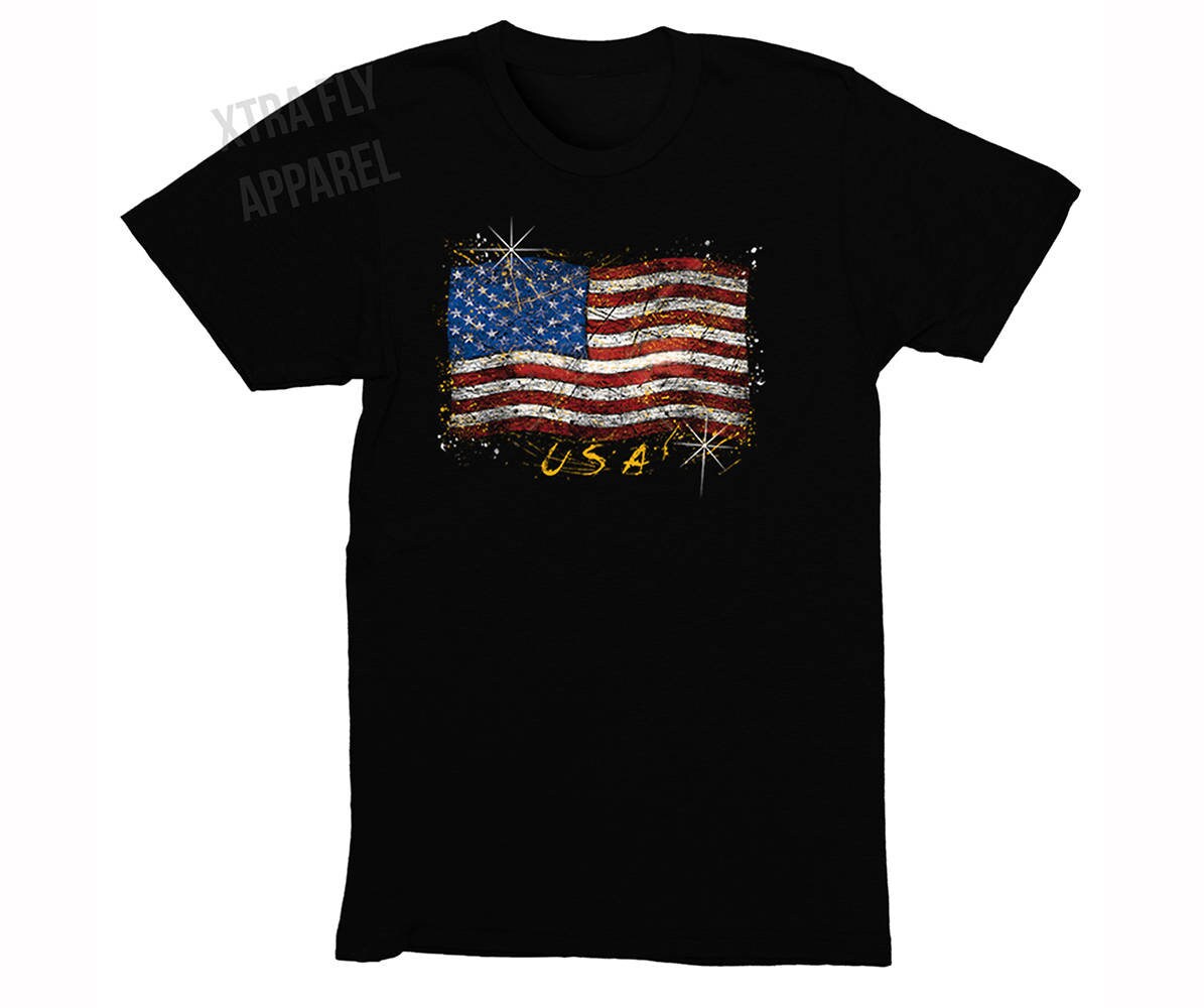 Herren T-Shirt American Flag Distressed 4. Juli Geschenk Kleidung Usa Pride Crewneck von XtraFlyApparel