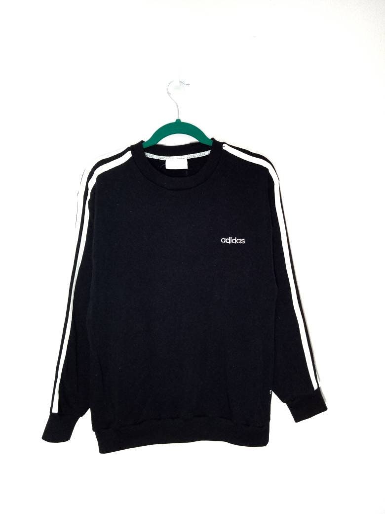Jahrgang Adidas Trefoil Sweatshirt/Adidas Sidetape/Adidas Spellout Schwarz Farbe Jahrgang Adidas Trefoil Sweatshirt/Adidas Sidetape/Adidas Spellout Schwarz Farbe von XtraTopStore
