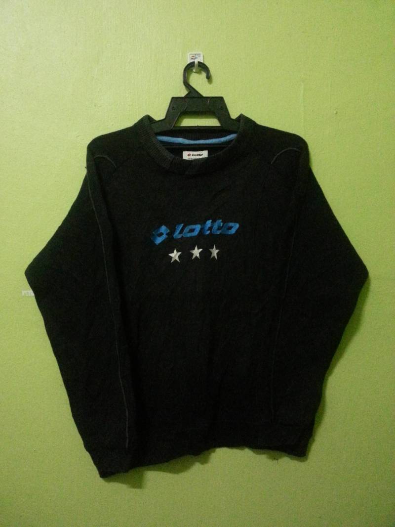 Lotto Marke Big Spellout Stickerei Sweatshirt Crewneck Pullover Lotto Marke Big Spellout Stickerei Sweatshirt Crewneck Pullover von XtraTopStore