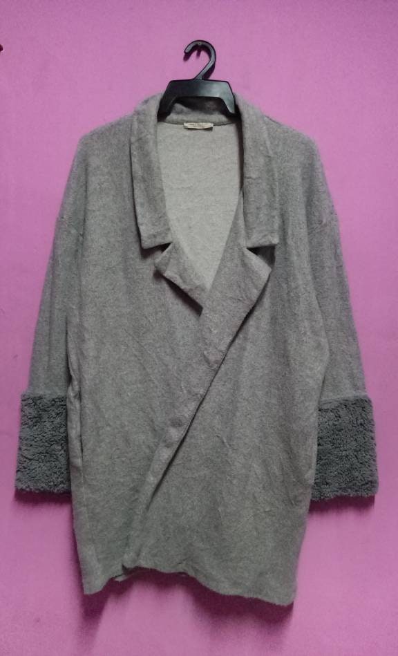Zara Trafaluc Langes Kleid/Winter Strickjacke Grau Farbe Zara Trafaluc Langes Kleid/Winter Strickjacke Grau Farbe von XtraTopStore