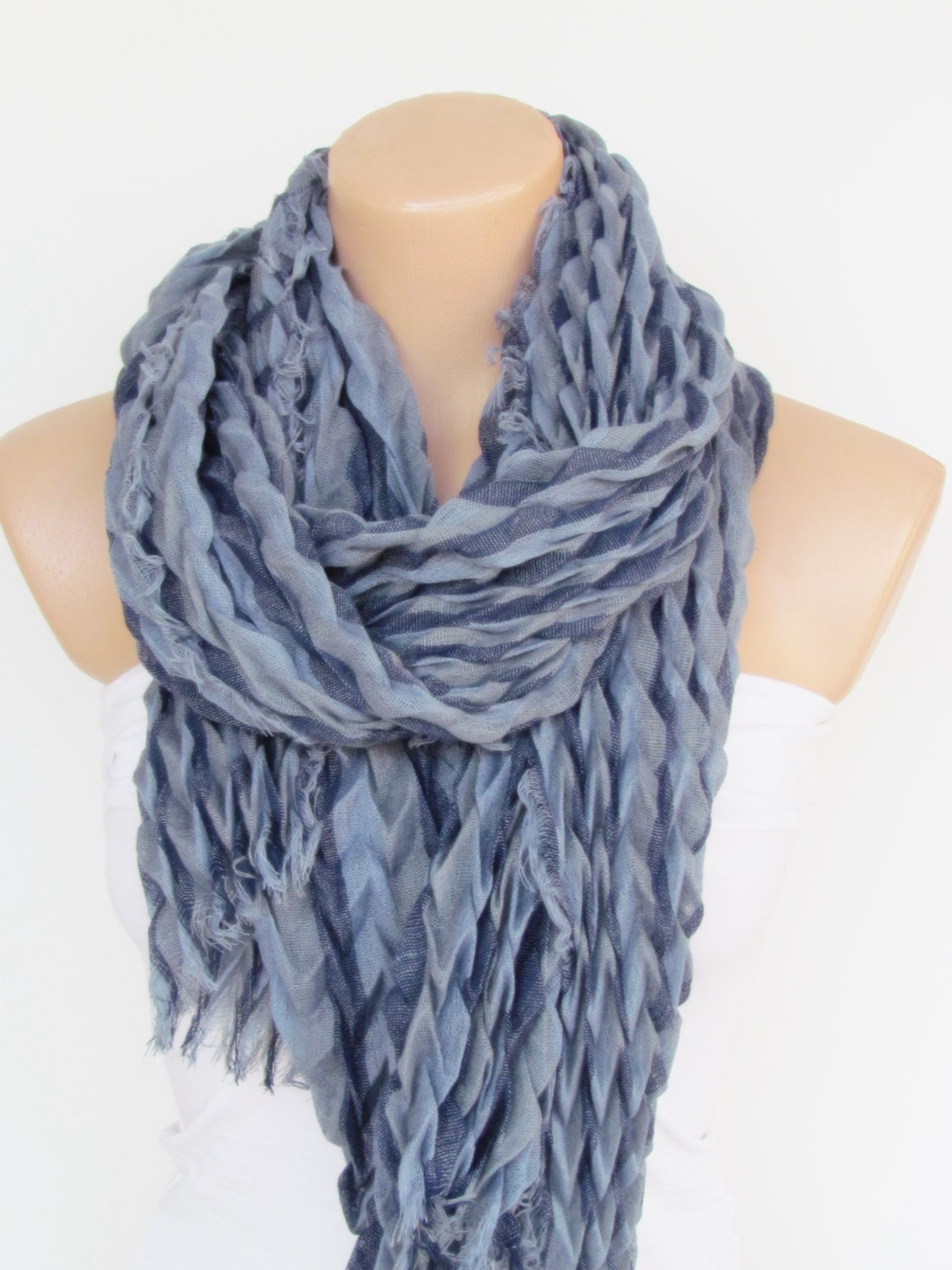Grau Und Blau Langer Schal-Schal-Neue Saison-Halskette-Cowl - Halswärmer - Infinity Schal-Muttertagsgeschenk von YADISHACCESSORIES