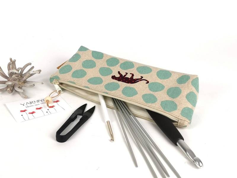 Federmäppchen, Federtasche, Stiftetasche, Stiftemäppchen, Stifteetui, Schlampermäppchen von YARNIYO